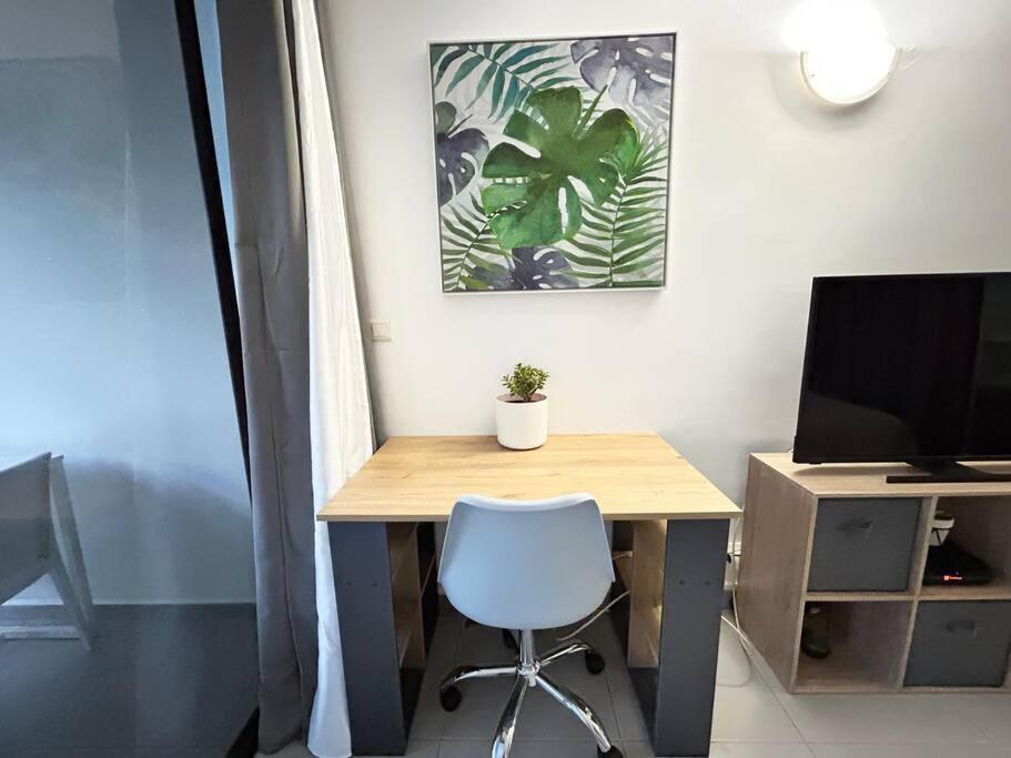 Studio Cosy Plage Et Piscine A Bas Du Fort Ле Госие Екстериор снимка